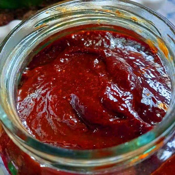 تصویر 2 از رب انار طبیعی ساوه خانگی بسته بندی شیشه ای طعم ملس